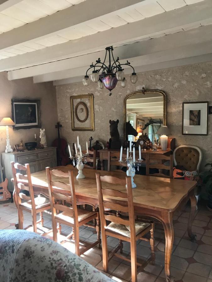 Le Peyrail Bed and Breakfast Les Lèves-et-Thoumeyragues Buitenkant foto