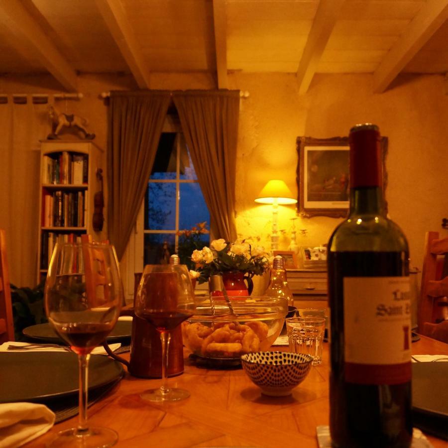 Le Peyrail Bed and Breakfast Les Lèves-et-Thoumeyragues Buitenkant foto